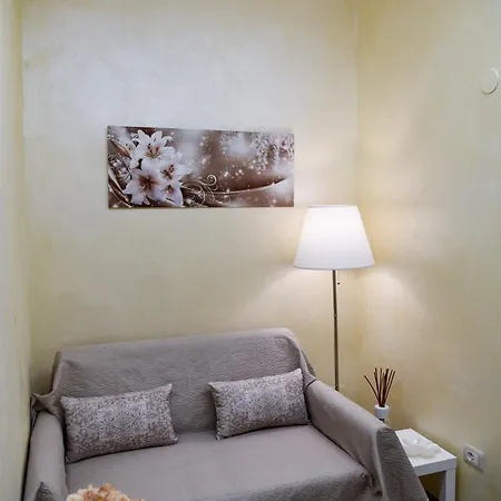 Ca La Perla-parcheggio Gratuito,wi-fi,terrazzino E Aria Condizionata Apartment Asti