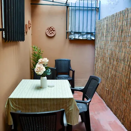 Ca La Perla-parcheggio Gratuito,wi-fi,terrazzino E Aria Condizionata
