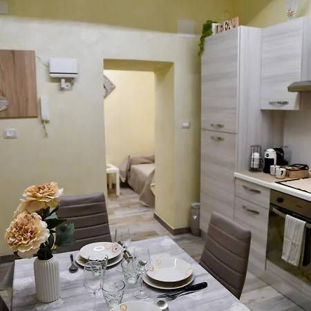 Ca La Perla-parcheggio Gratuito,wi-fi,terrazzino E Aria Condizionata *